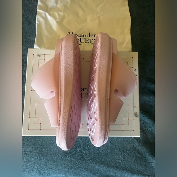 Alexander McQueen Pink Oversize Slide Sandal (Women) - Picture 2 of 4